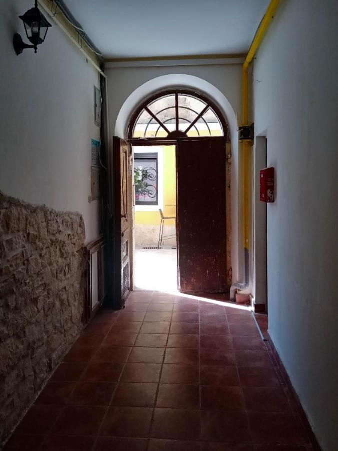 Apartment Kika พูลา ภายนอก รูปภาพ